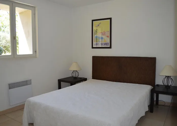 Chateau Du Fenouillet - Porquerolles 72m2 公寓 *